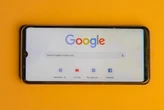 Llega a México la app de Android que permite crear gratis podcast en español con IA, solamente usando notas: NotebookLM 