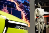 Las marcas de autos ya no solo quieren coches más inteligentes: ahora quieren fabricar robots 