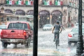 Lluvias “fuertes a muy fuertes” para casi todo México: el monzón mexicano y dos ondas tropicales activan la alerta del SMN 