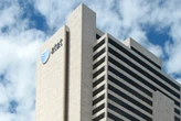 AT&T tendrá que pagar casi 1,500 millones de pesos a la CRT si quiere seguir ofreciendo 4G y 5G en México. Tiene un mes para decidir su futuro