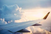 Multa histórica a Ryanair, Vueling, EasyJet y Volotea: estas son las cosas que nos cobran ilegalmente cuando compramos los billetes 
