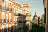 La nueva ley de Madrid para alquileres turísticos acaba con la esencia inicial de Airbnb. Los fondos de inversión tendrán ventaja 