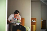 Llevan décadas estudiando el trabajo y muestran una preocupante realidad: los españoles están entre los empleados menos comprometidos