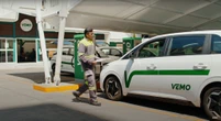 VEMO traerá a México más de 50,000 taxis eléctricos chinos tras inversión millonaria, mientras crece la tensión por aranceles 