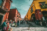 México tiene por fin un plan para reducir la jornada a 40 horas. Es un enorme reto: ahora se trabaja hasta más de 50 
