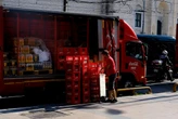 Coca-Cola ya se prepara para la jornada de 40 horas en México y eso podría significar una cosa: contratar más personal 