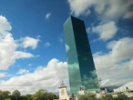 Un rascacielos de 135 metros donde nadie construiría uno: la historia del edificio más extraño de la México-Puebla 
