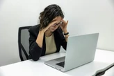 Prefiero el paro que hablar con una IA: las empresas pueden perder talento si en la contratación ponen a la gente a hablar con bots 