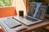 Un estudio demuestra que el teletrabajo triunfa más en sociedades individualistas. Los países sociables son más de oficina 
