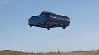 Este "auto del futuro" ya puede volar: el único detalle es que parece más una aeronave que un carro