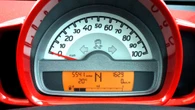 Qué pasa si manejo mi carro con la reserva de gasolina 