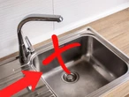 Cómo destapar el fregadero en pocos pasos, con materiales que tienes en casa y sin llamar a un plomero