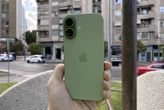 Los iPhone 17 vinieron a ser justo lo que Apple más necesitaba: un exitazo en ventas 