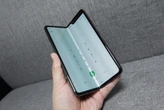 Un adolescente de 17 años logró crear su propio smartphone plegable funcional: su secreto fue usar una impresora 3D y teléfonos viejos 