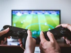 La psicología explica el efecto del backlog: por qué el aumento de precios en PS5 y Xbox te hace valorar los juegos que ya tienes