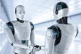 Fingió ser una empresa revolucionaria de IA y engañó a Microsoft: detrás había 700 humanos simulando todo 