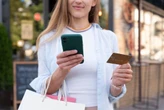 Las tarjetas pierden terreno frente a las billeteras digitales en Europa y México ya sigue esa ruta 