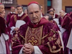 Cónclave fue una de las películas más polémicas: mezcla intriga política con religión, y hoy está en el top de HBO Max 