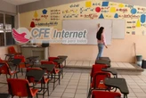 México lleva años intentando llevar internet gratis a zonas rurales. CFE ya encontró los lugares ideales: escuelas y clínicas 