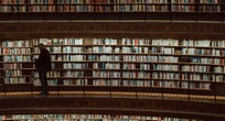 Una empresa de IA compró millones de libros impresos y luego los destruyó sólo para entrenar su modelo de IA 