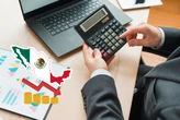 La gran ironía de México y sus contadores: son responsables de las finanzas de otros, pero ganan apenas por encima del mínimo