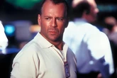 "Nunca volveré a trabajar con él": Bruce Willis criticó duramente a uno de los directores más exitosos de todos los tiempos 