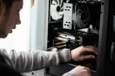 "Se acabó": pensó que había arruinado su PC al actualizar la BIOS, pero solo necesitaba cuatro días de paciencia