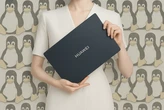 Las sanciones de EEUU ya impiden a Huawei preinstalar Windows en sus PCs. Y tienen su primer portátil con Linux en respuesta 