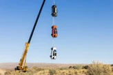 El día que Honda colgó tres carros en una grua en el desierto. Quería demostrar que hay más modelos todoterreno irrompibles 