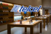 Telcel sabe que la escasez de celulares se acerca y ya tiene un plan: comprar la mayor cantidad para no quedarse sin inventario 