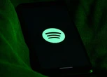 Spotify da una buena noticia a sus usuarios gratuitos en móvil: ahora podrás elegir qué canción escuchar, aunque hay un "pero" 
