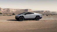 Tesla admite el fracaso del Cybertruck y ya tiene un plan: una camioneta más pequeña, según reporte 