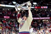 Montreal Victoire will parade the Walter Cup through downtown on Saturday