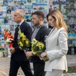 У чому символізм жилета, одягненого поверх піджака. Дизайнерка розповіла про новий образ Зеленської. Фото