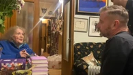 "Поки йду довгим коридором пишу вірші". Який вигляд має квартира Ліни Костенко. Фото