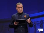 "Відмовився від ескалації". Після суперечки з Трампом Медведєв написав новий пост про нього