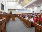 Порошенко співпрацює з владою заради закриття кримінальних справ – "Дзеркало тижня"