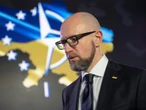 Яценюк – тим, хто пропонує критикувати Трампа: А чого ми доб'ємося? Щоб це використовувалося проти України? G