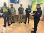 П'ятеро прикордонників сприяли незаконному виїзду з України. В ДБР повідомили, скількох вони випустили