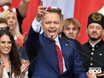 ЗМІ написали, що кандидат у президенти Польщі причетний до сутенерства. Він заявив про "політичну проституцію"