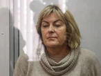 Суд майже вдвічі зменшив заставу ексначальниці Хмельницької МСЕК. Під час затримання в неї виявили понад $5 млн