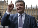 Політолог Гладких: Зараз Порошенко вимагає сучасну зброю, українське виробництво якої блокував раніше