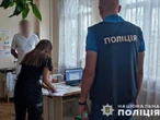 У Тернопольській області офтальмологи вводили пацієнтам препарат-підробку, дві людини втратили зір – поліція