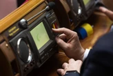 Рада затвердила виплати для військових у розмірі 50 тис. гривень на місяць. Хто їх отримає?