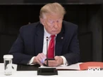 Номер Трампа, ймовірно, має "тонна людей". Він регулярно спілкується з лідерами через особистий телефон. У чому ризик