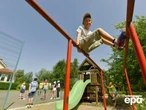 Депутата й двох чиновників у Дніпрі підозрюють у розкраданні 7,5 млн грн на дитячих майданчиках