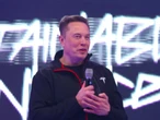 Акціонери Tesla схвалили бонус для Маска у розмірі $1 трлн. Але є умови