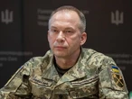 Літній наступ Росії "захлинається", просування окупантів у Сумській області наразі зупинене – Сирський