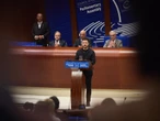 "Гаага – чекає". Зеленський закликав до правосуддя для всіх воєнних злочинців з РФ включно з Путіним