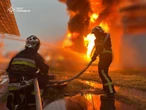 Пожежі у Київській області, постраждала сім'я із 13-річним хлопчиком у Дніпропетровській, десятки пошкоджених будинків у Донецькій. Зведення обстрілів за добу